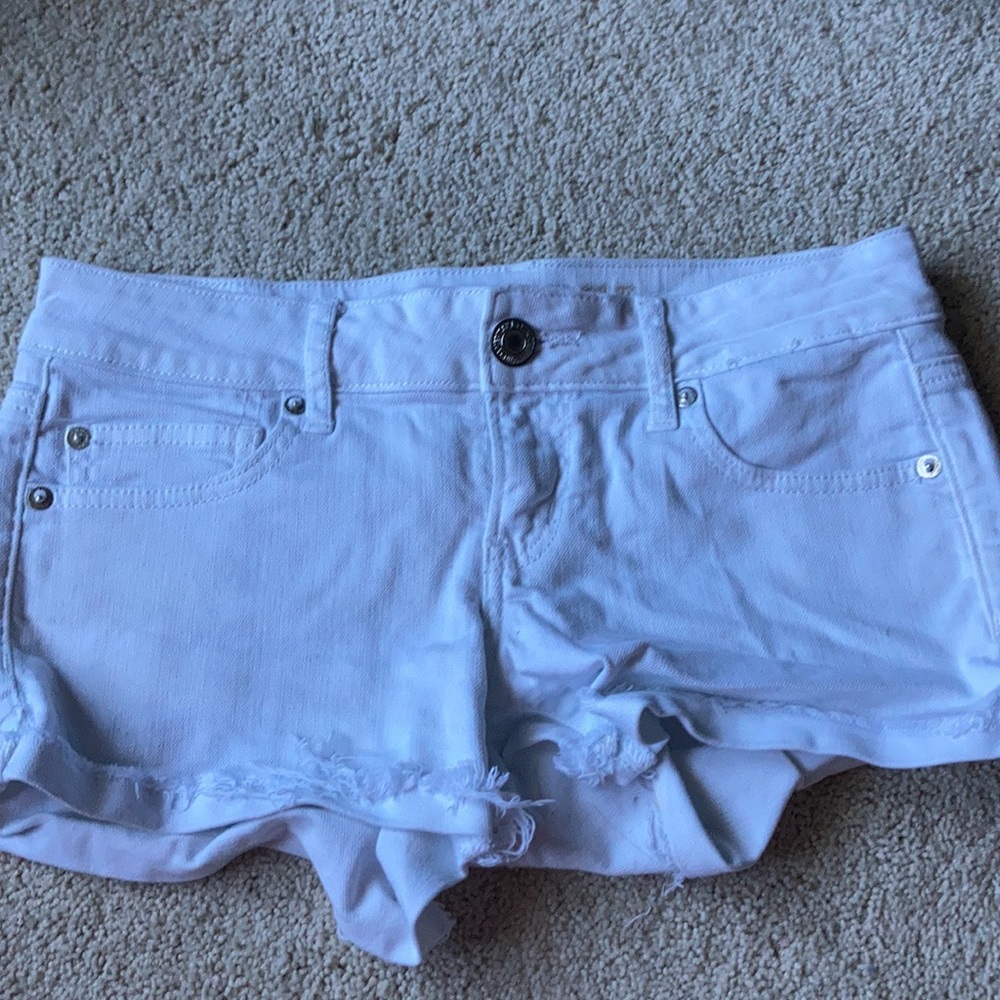 White American Eagle Shorts